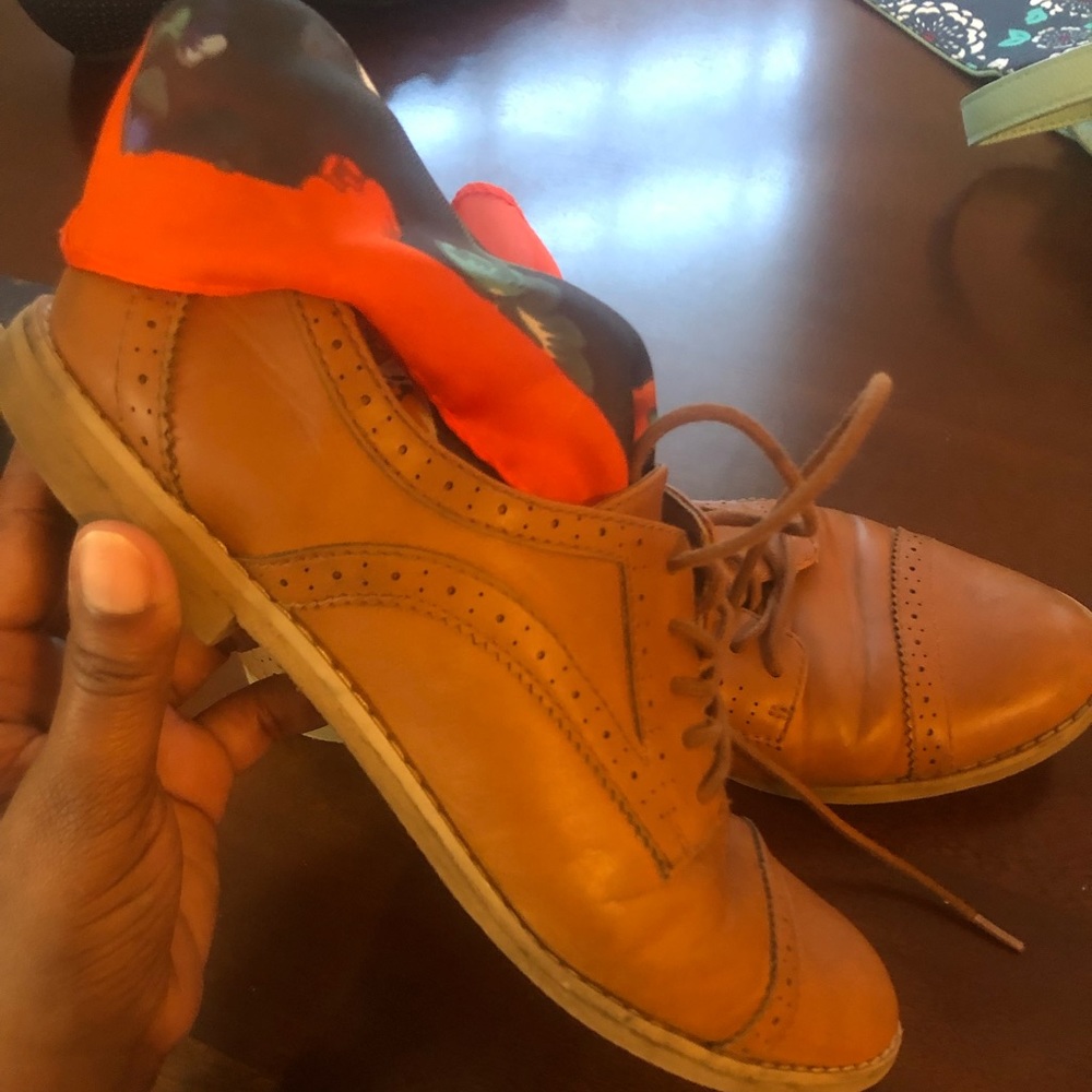 Gap shoes
